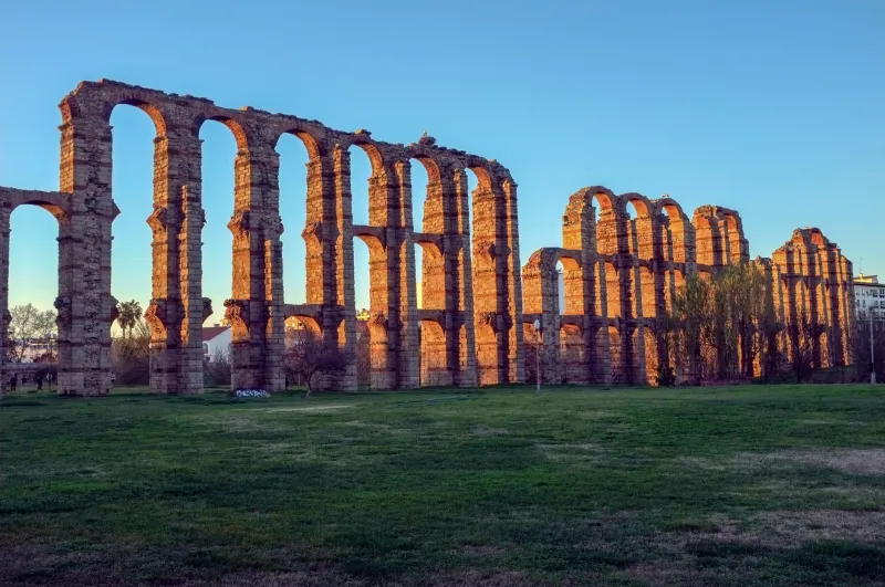 What Lasts: The Civilizations That Chose Pipes Over Pyramids